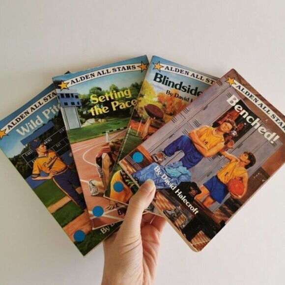 Set of 4 Alden All Stars Paperbacks - 90s Kids Books Sports Teams - Picture 7 of 8